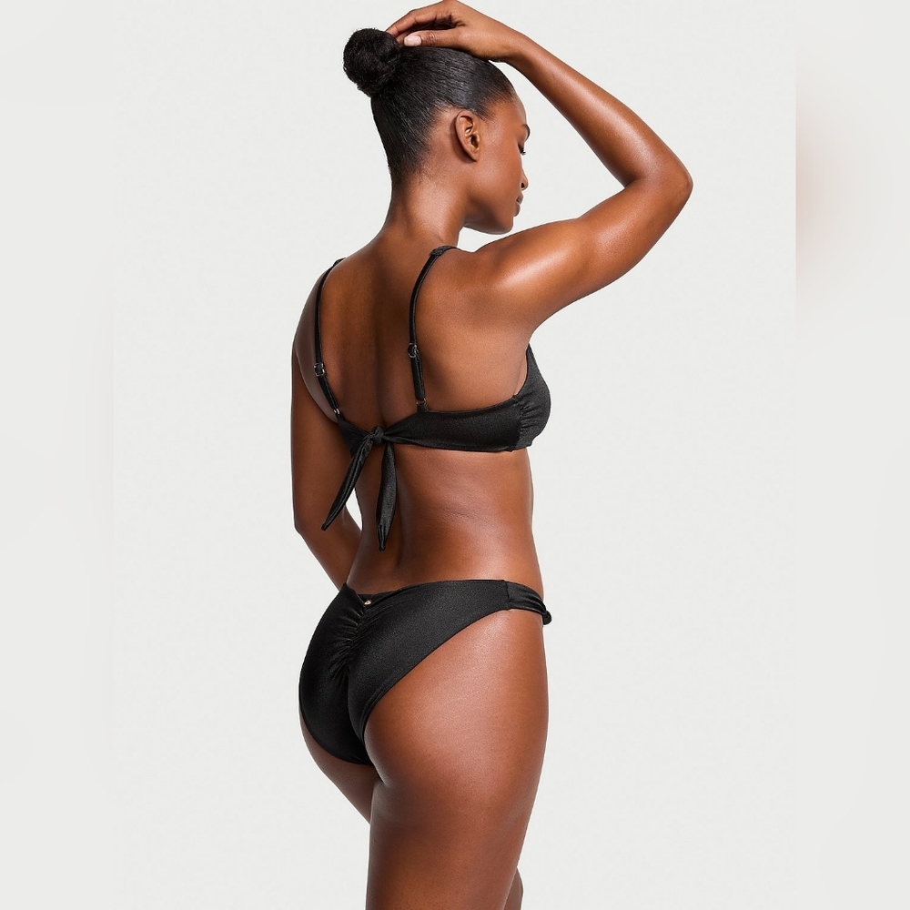 VS👙 Knotted Bikini Top Black XXL